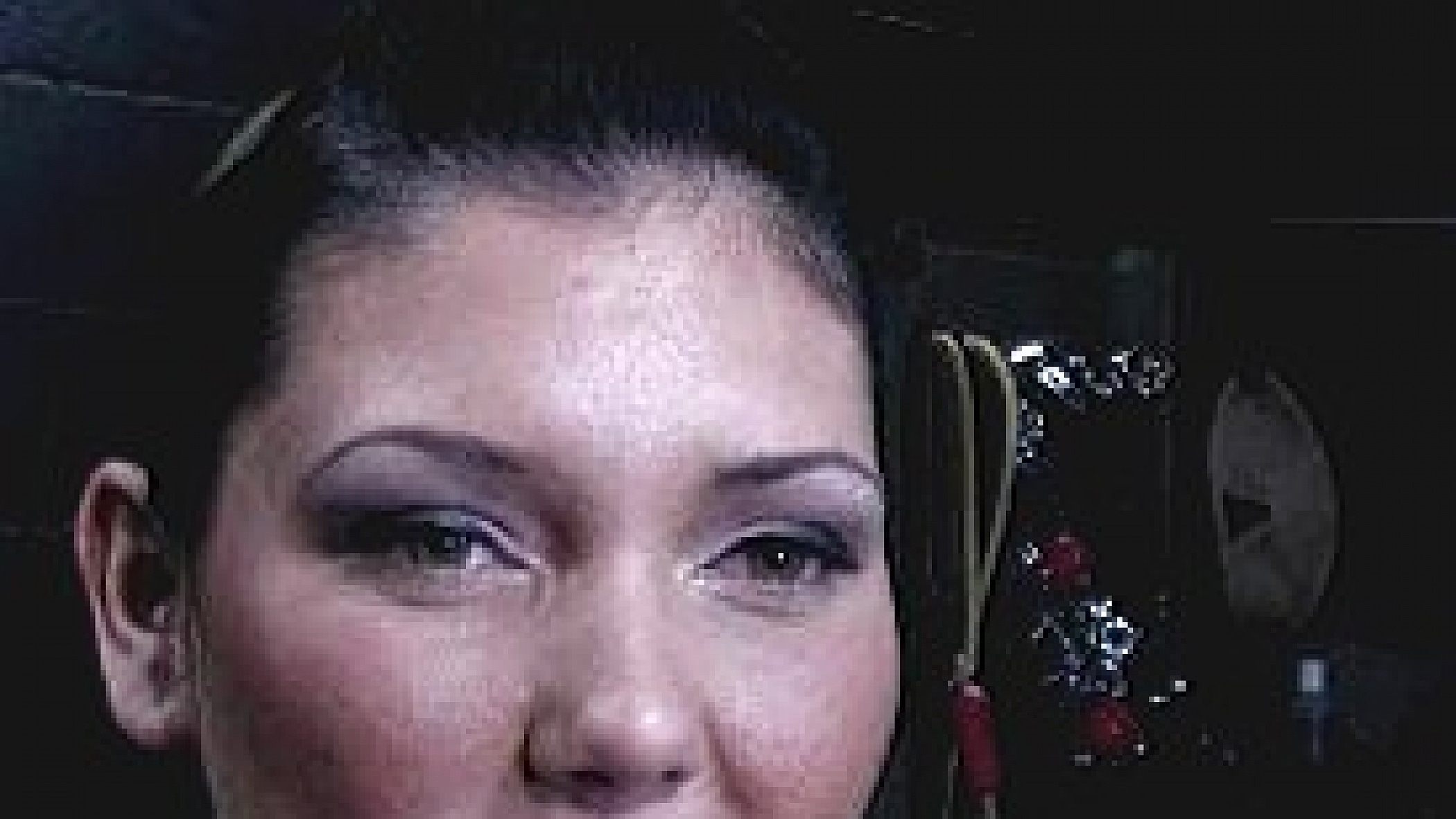 Claire Dames Interview